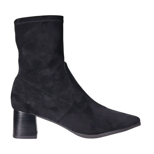 Minx Crest Boot